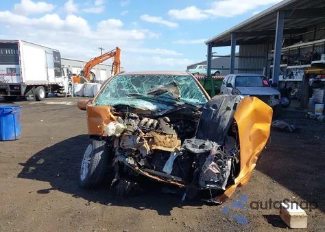 2010 Honda Fit Sport из США, поврежденный, VIN JHMGE8H49AC018355